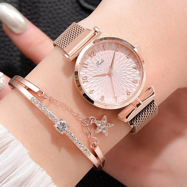 Women Watch with Bracelet