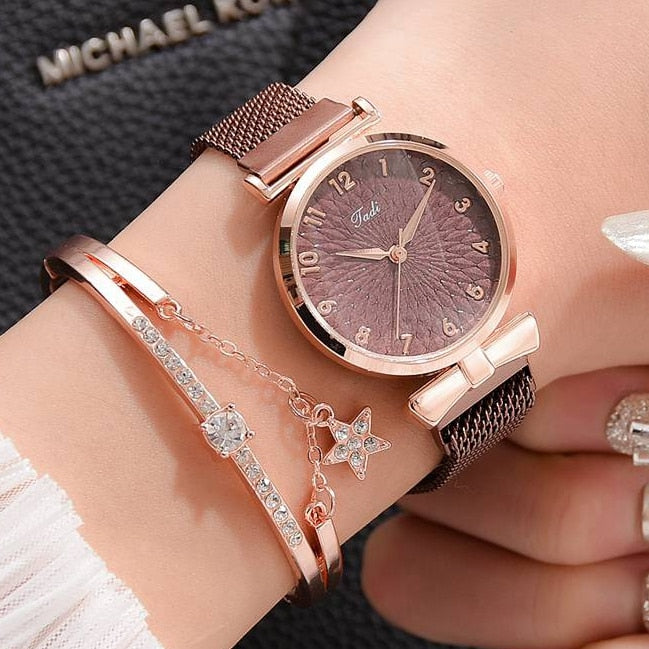 Women Watch with Bracelet